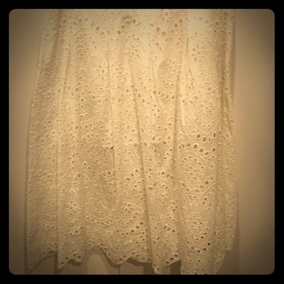 Zara Dresses & Skirts - Zara scalloped skirt